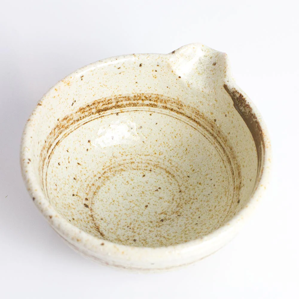 SOSOGU Matcha Bowl with Pouring Spout (200ml) - Image 5