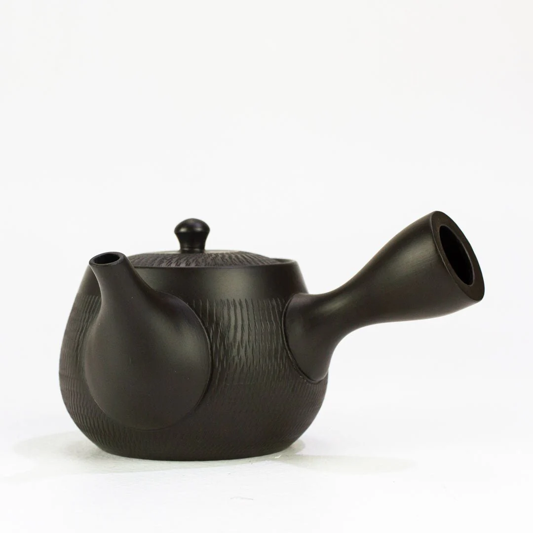 AKIRA Tokoname Japanese Teapot (330ml) - Image 5